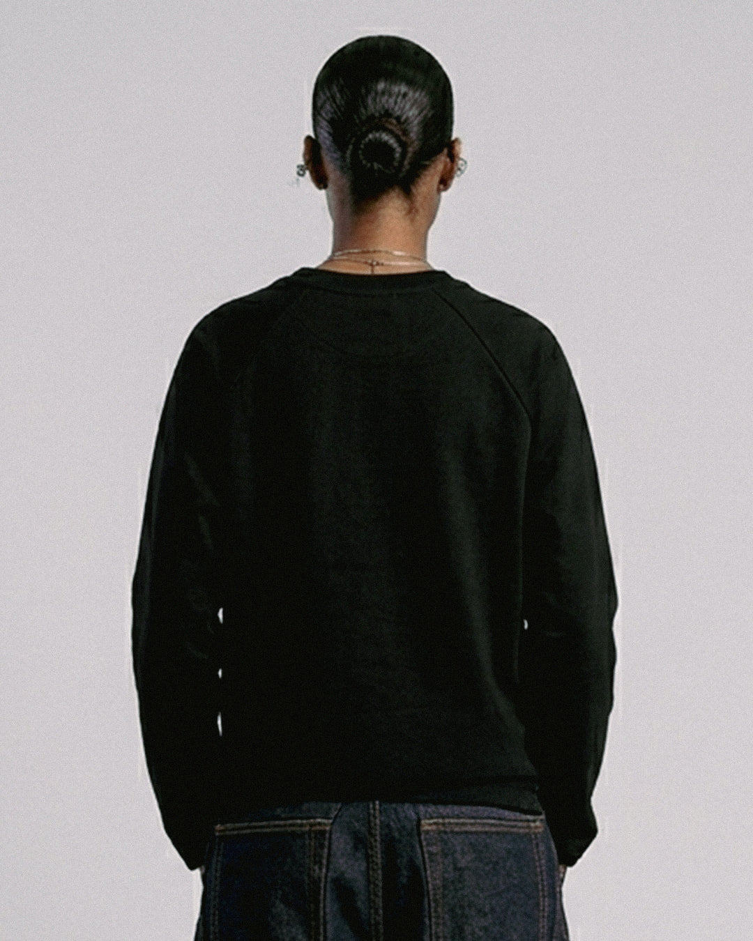 LONG SLEEVE TEE - BLACK