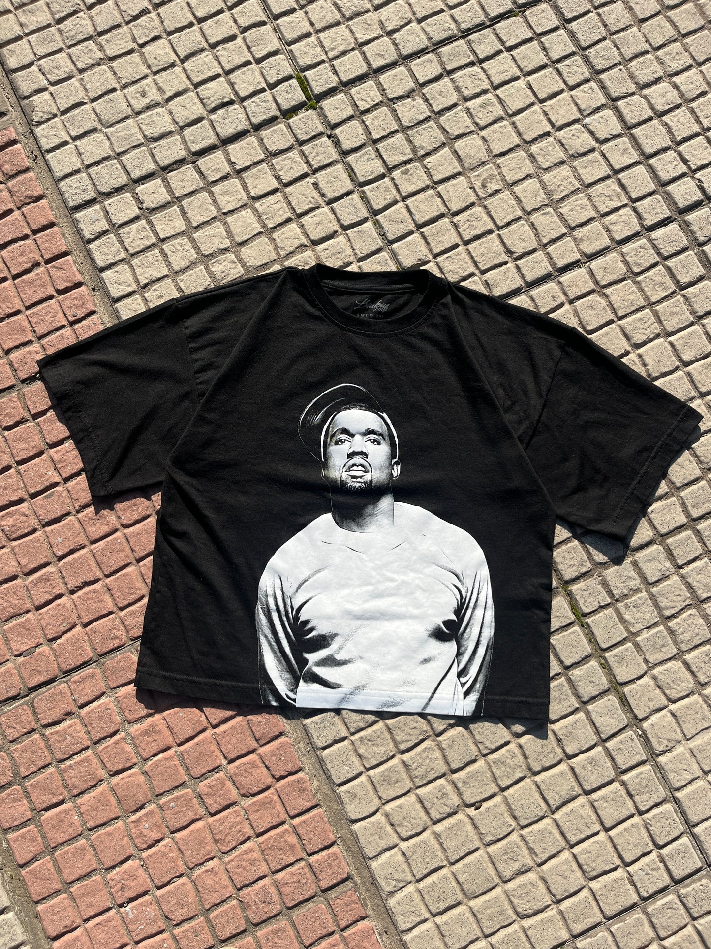 OLD YE - BLACK BOXY FIT